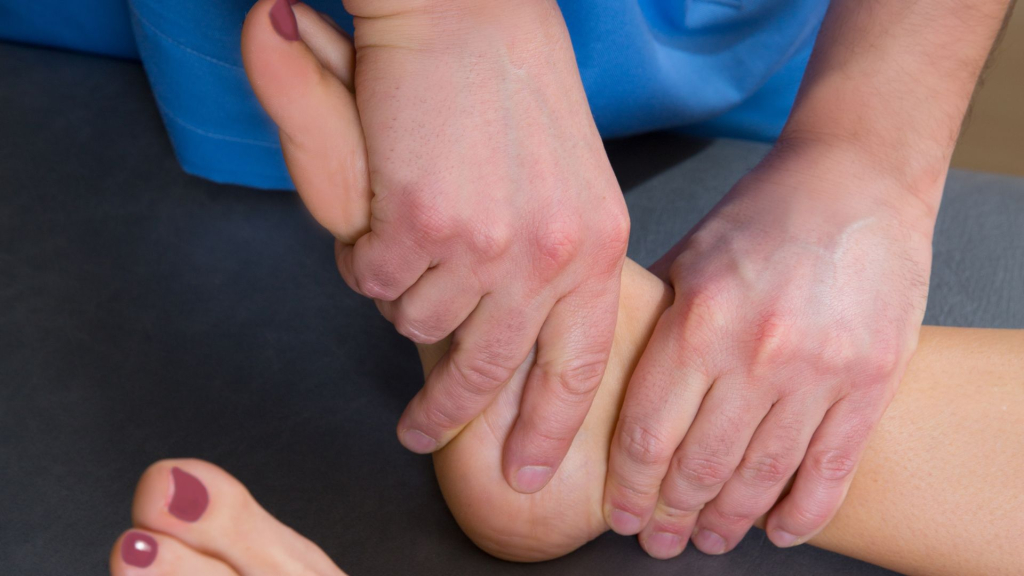 Ankle Sprain Treatment - Orthopedics - Dubai